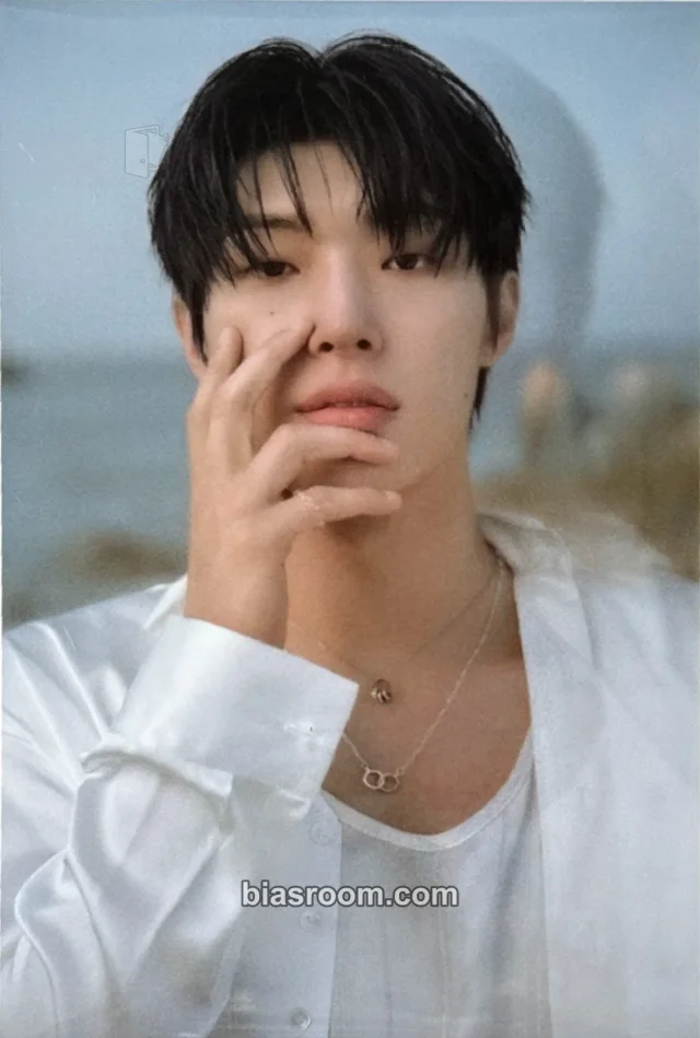 Mingi ATEEZ Blue Drift MD - 8th Anniversary K-pop Photocard