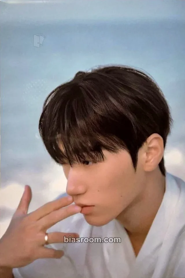 San ATEEZ Blue Drift MD - 8th Anniversary K-pop Photocard