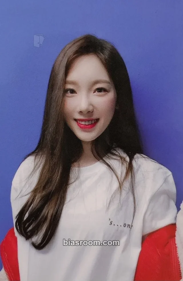 Taeyeon The Odd of Love Concert Photocard | Bias Room