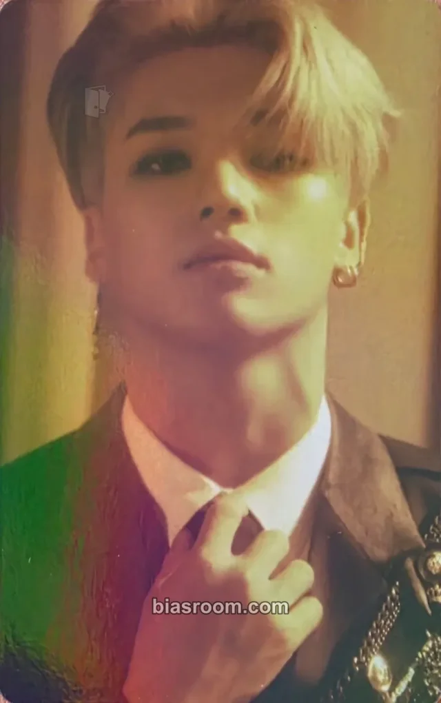 Wooyoung ATEEZ Higher Timepiece × ATEEZ K-pop photocard