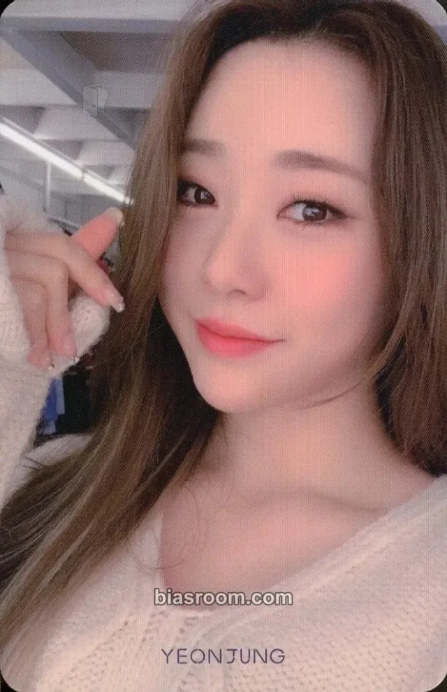 Yeonjung WJSN 2019 Concert  <Would You Stay: Secret Box> K-pop photocard