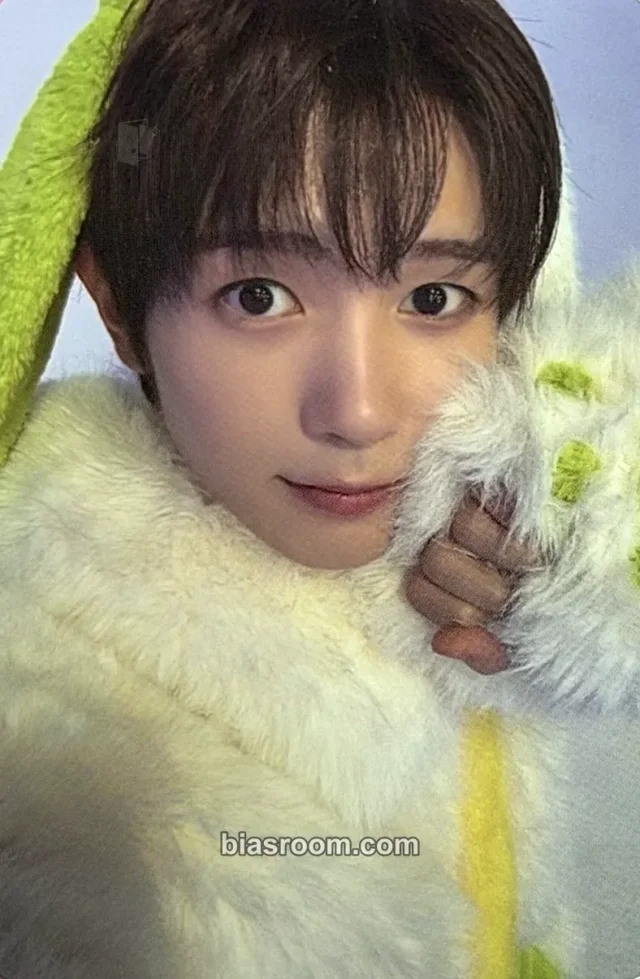 Ryo NCT WISH I SPY K-pop photocard