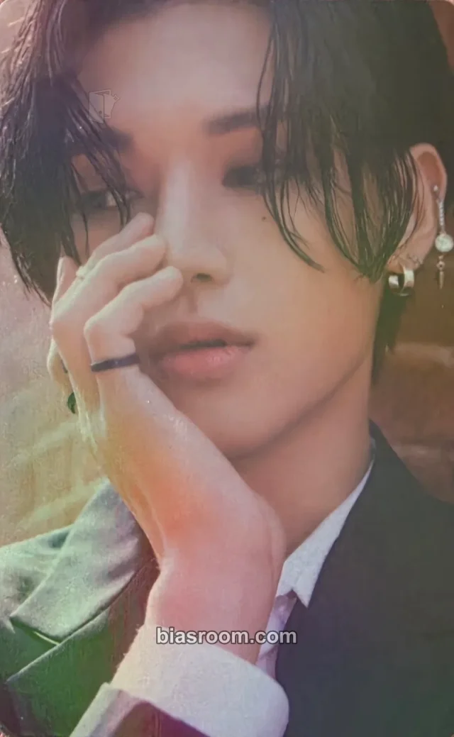 Wooyoung ATEEZ Higher Timepiece × ATEEZ K-pop photocard