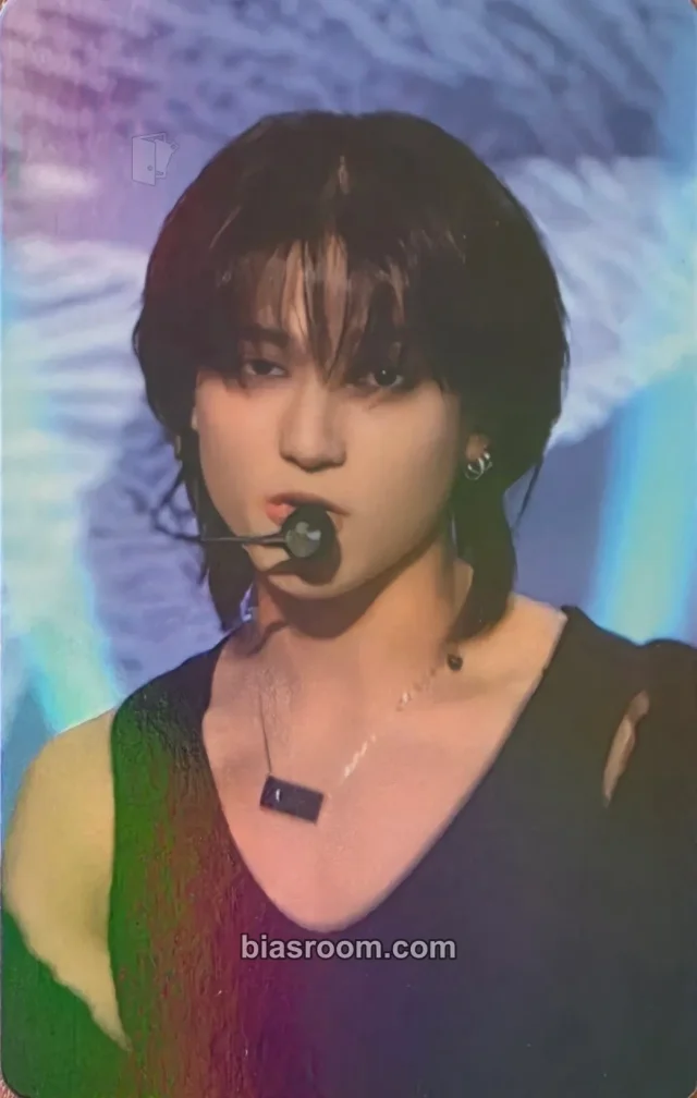 Wooyoung ATEEZ Higher Timepiece × ATEEZ K-pop photocard