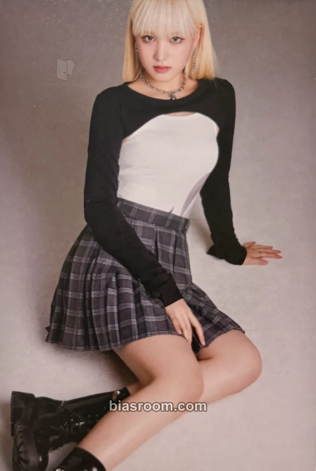 Liz IVE IVE x SCawaii! Magazine May 2022 K-pop Photocard