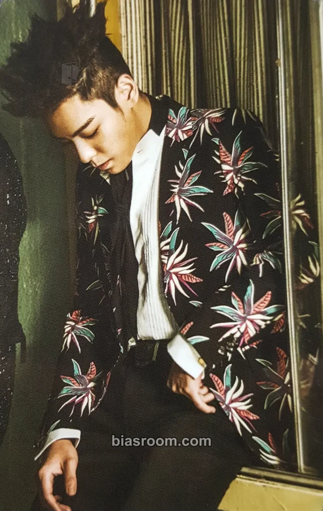T.O.P BIGBANG BIGBANG10 THE MOVIE Limited Edition K-pop photocard