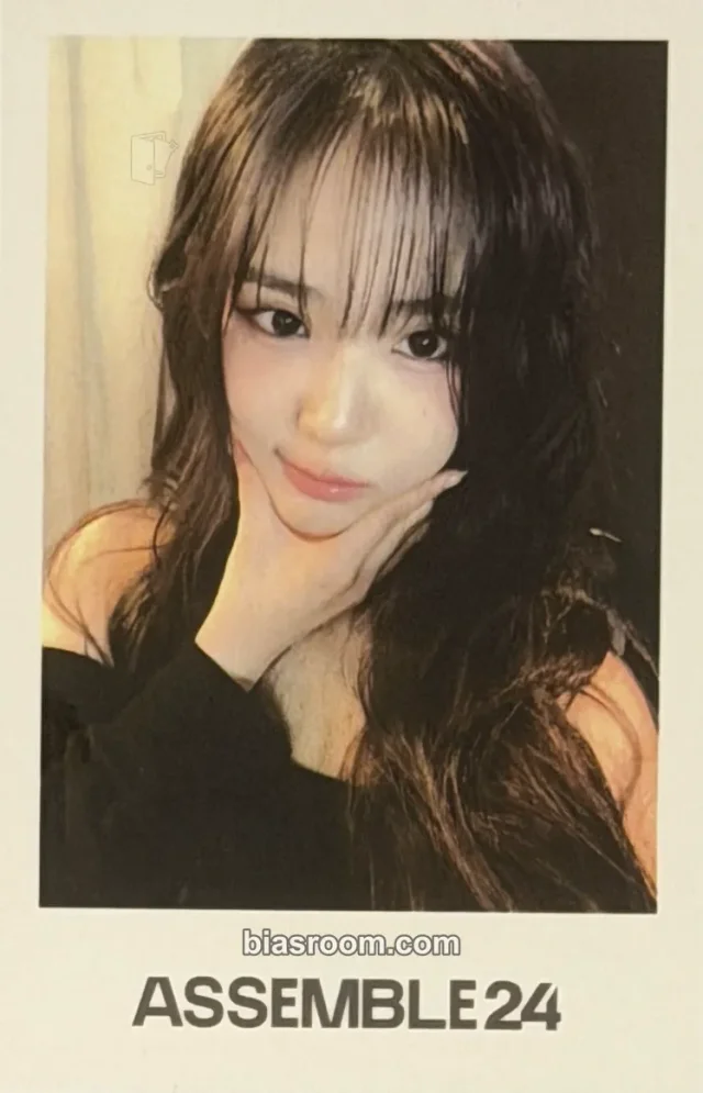 Seoyeon tripleS Assemble24 K-pop photocard
