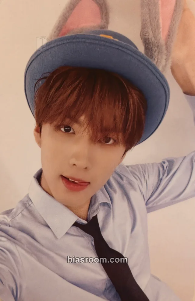 Hankook TRENDZ On My Knees K-pop photocard