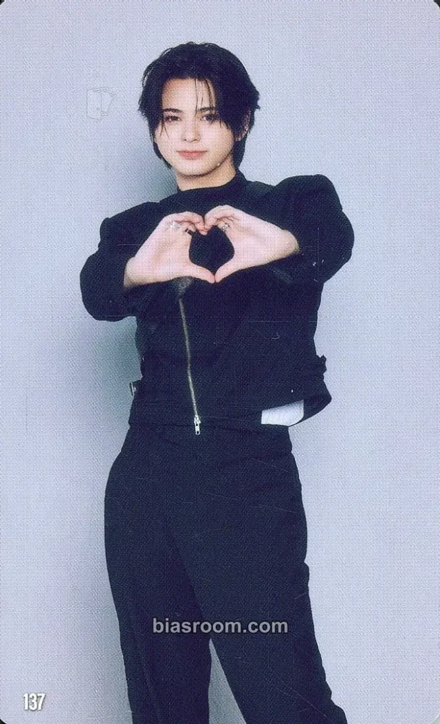Jin INI CITY OF LIGHTS DOME TOUR K-pop photocard