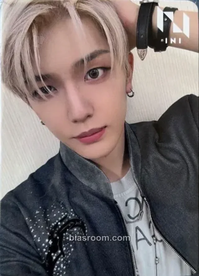 Hiromu INI ANTHEM K-pop photocard