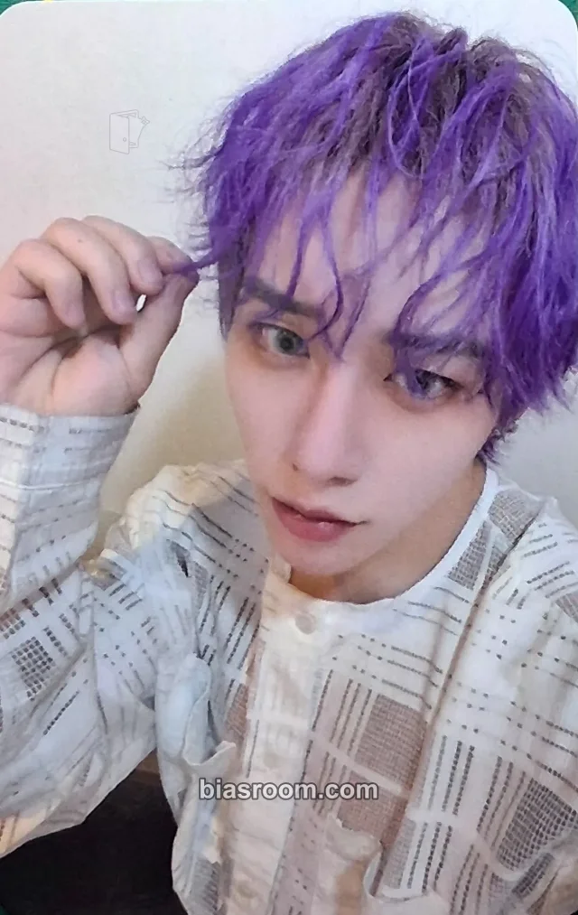 Sebum WAKER In Elixir: Spellbound K-pop photocard