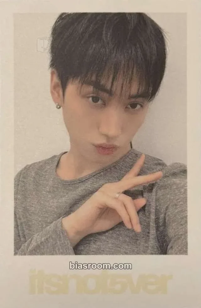 Kim JuHo idntt itsnotover K-pop photocard