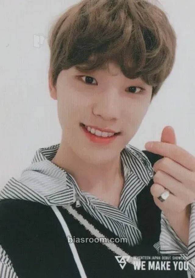 Dino SEVENTEEN [WE MAKE YOU] SHOWCASE K-pop Photocard