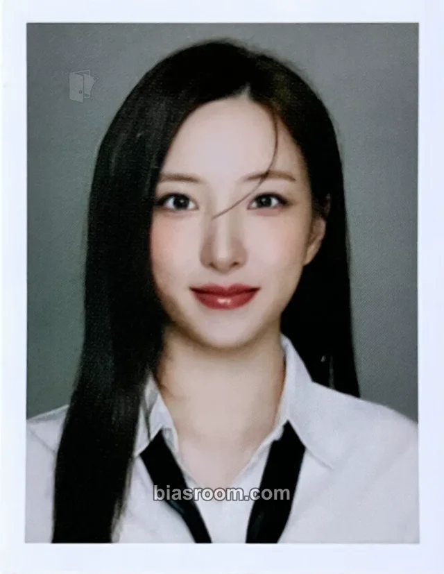 Eunseo WJSN 2026 Season's Greetings [WJ LOVE ME?] K-pop photocard