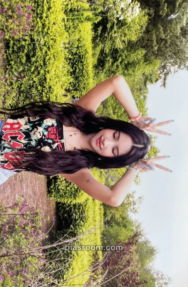 Soyeon i-dle 2023 World Tour [I am Free-TY] K-pop photocard