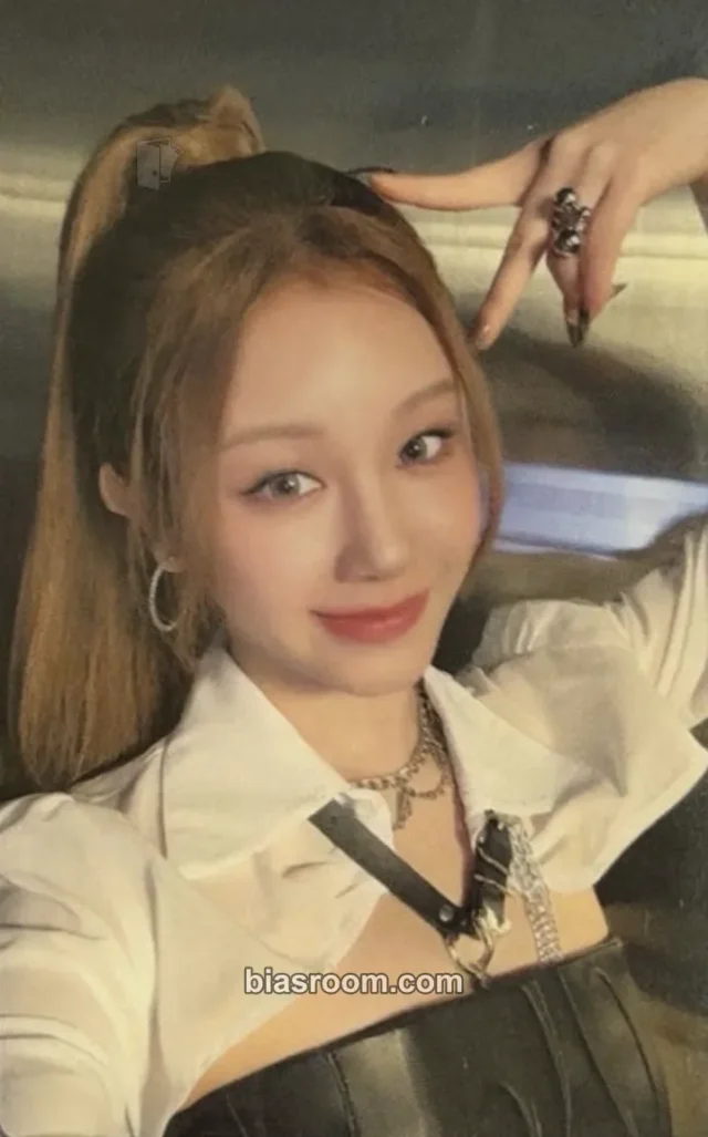 Pharita BABYMONSTER WE GO UP K-pop photocard