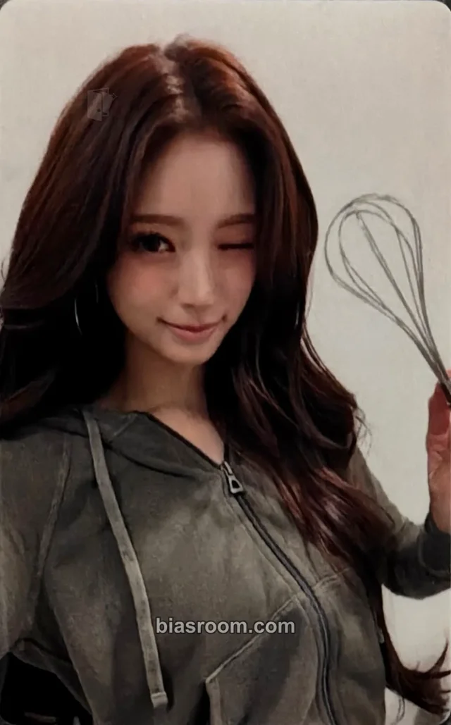 Anna MEOVV GO HARD K-pop photocard