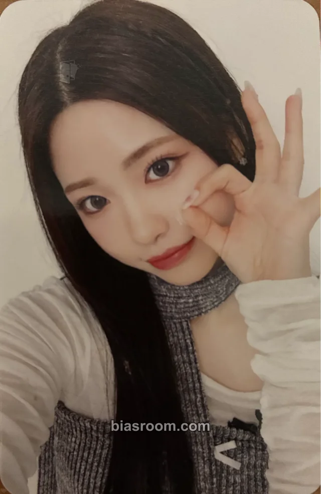 Zena RESCENE Re:Scene K-pop photocard