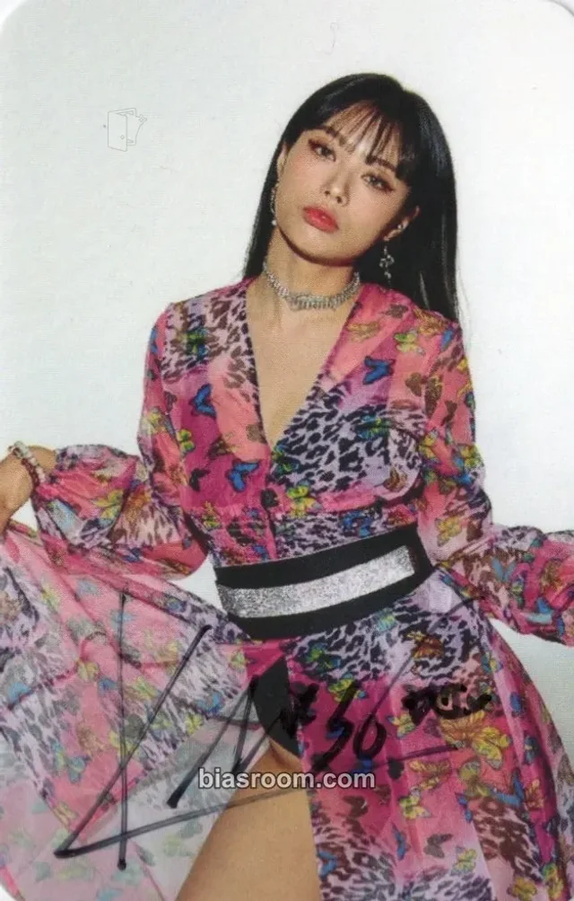 Miso GIRLSGIRLS BLESSED (Miso Solo) K-pop photocard