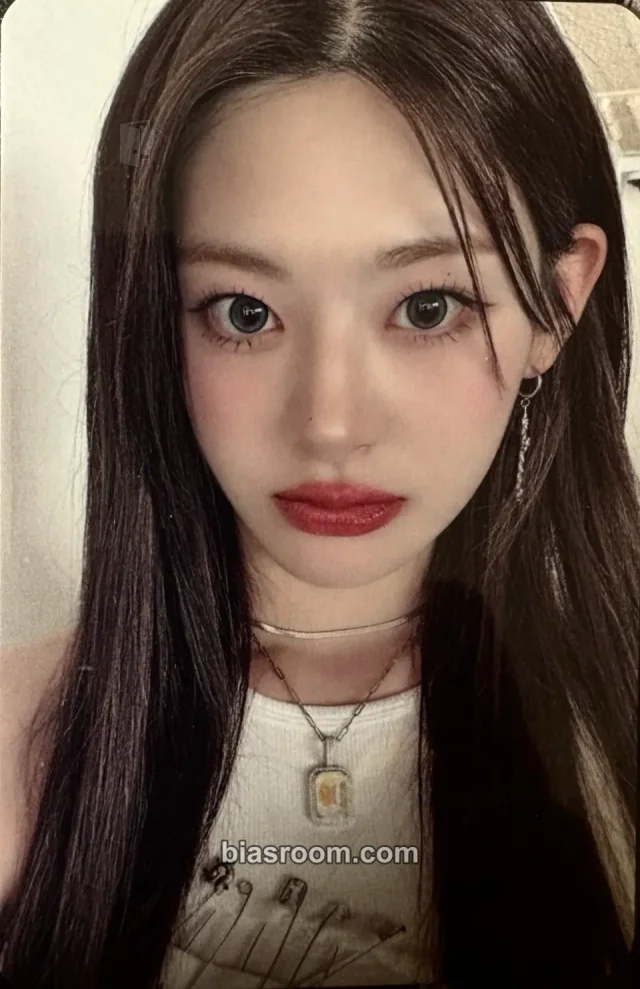 Seeun STAYC Metamorphic K-pop photocard