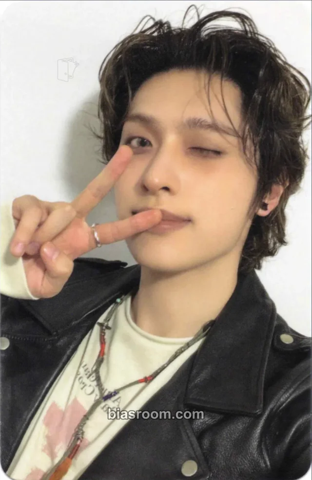 Gaon Xdinary Heroes IMPULSE K-pop photocard