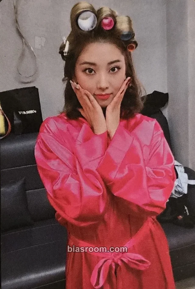 Seungyeon CLC Devil K-pop photocard