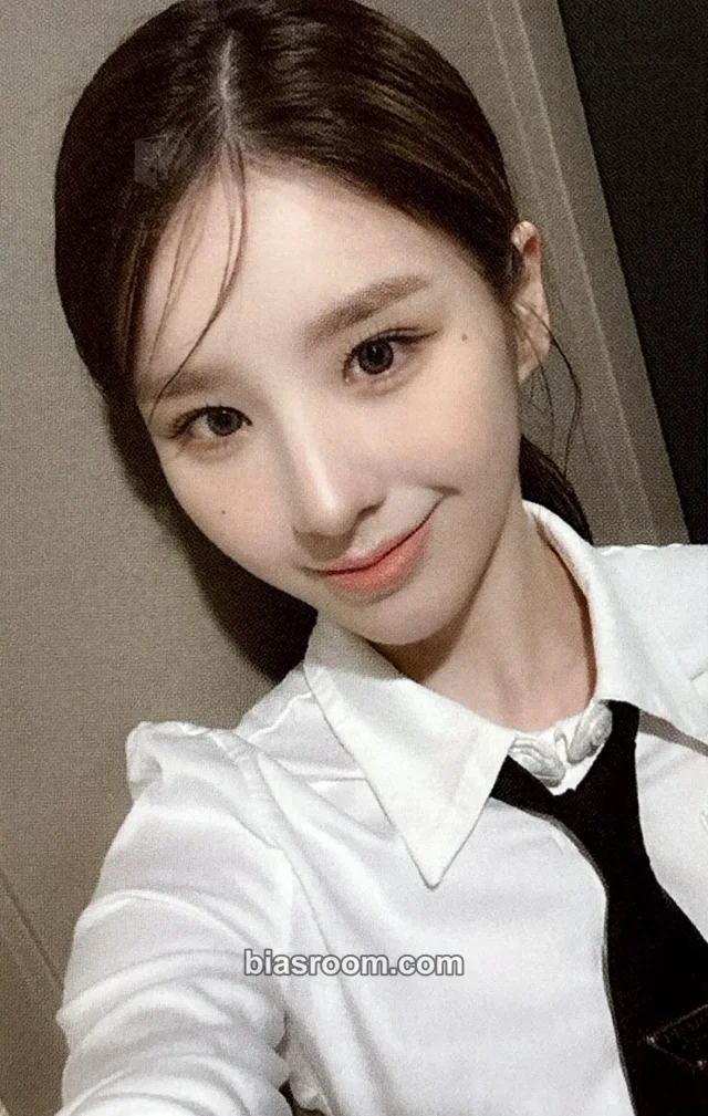 HeeJin ARTMS K K-pop photocard