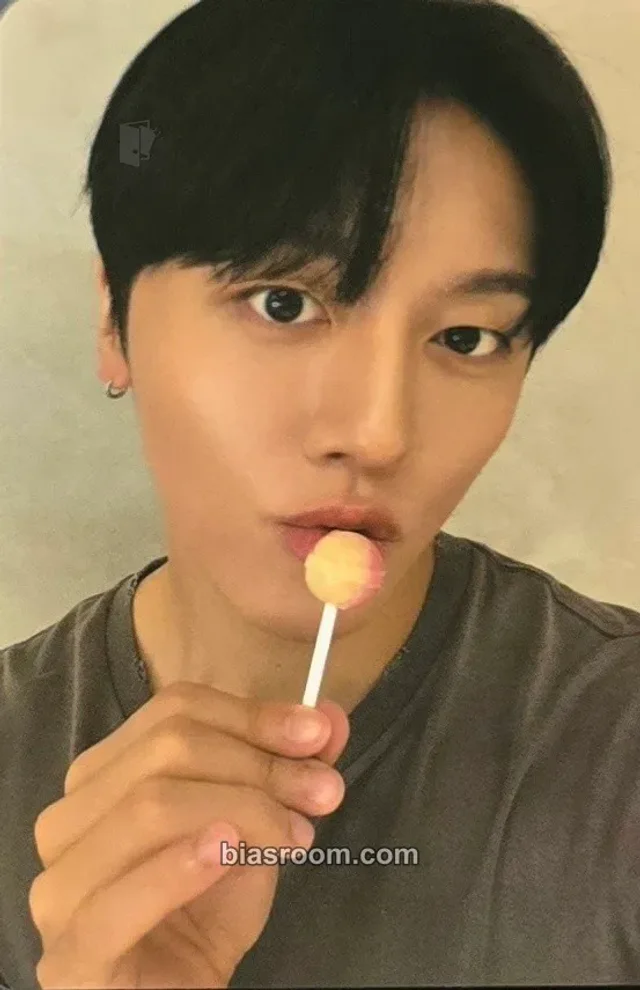 Youngbin SF9 TENACITY K-pop photocard