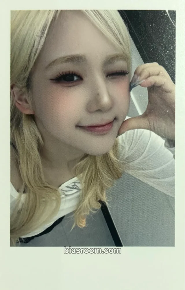 Seoyeon tripleS Assemble25 K-pop photocard