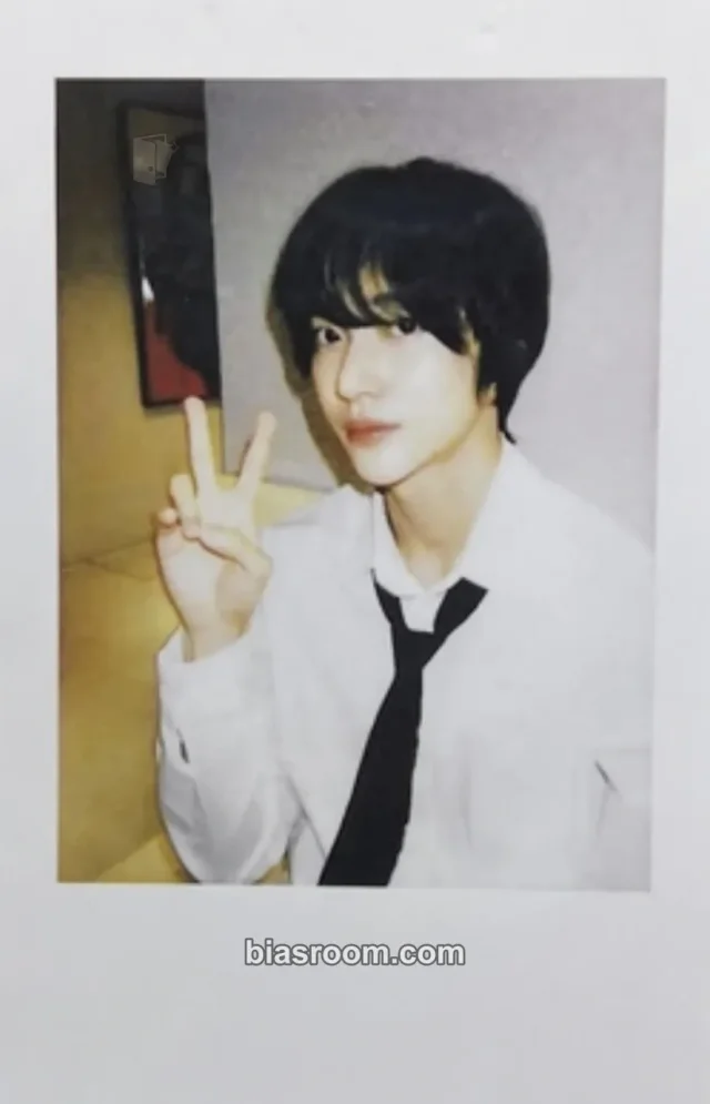 Wonbin RIIZE Get A Guitar K-pop photocard