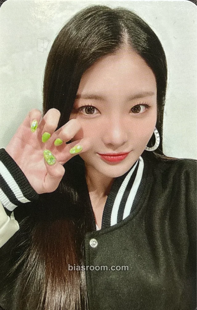 Kelly TRI.BE W.A.Y K-pop photocard