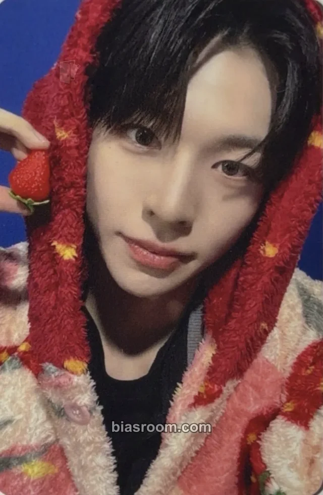 Jiho AMPERS&ONE ONE QUESTION K-pop photocard