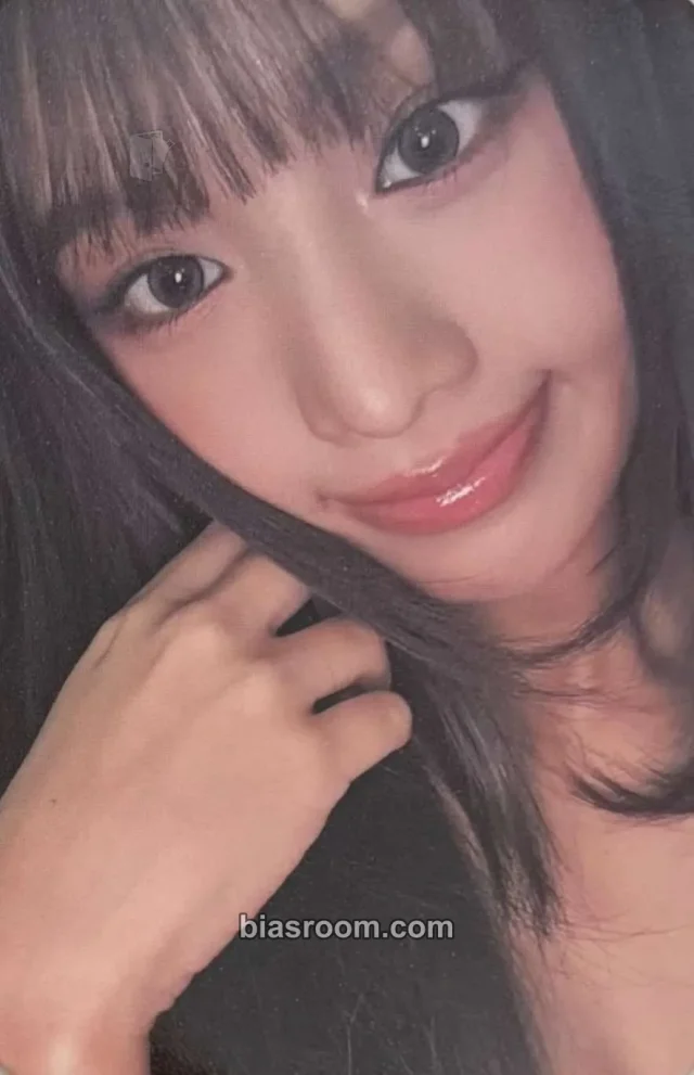 Natty KISS OF LIFE Who Is She K-pop photocard
