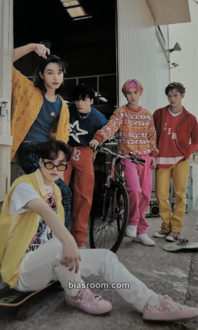 MCND THE EARTH: SECRET MISSION Chapter.2 K-pop photocard