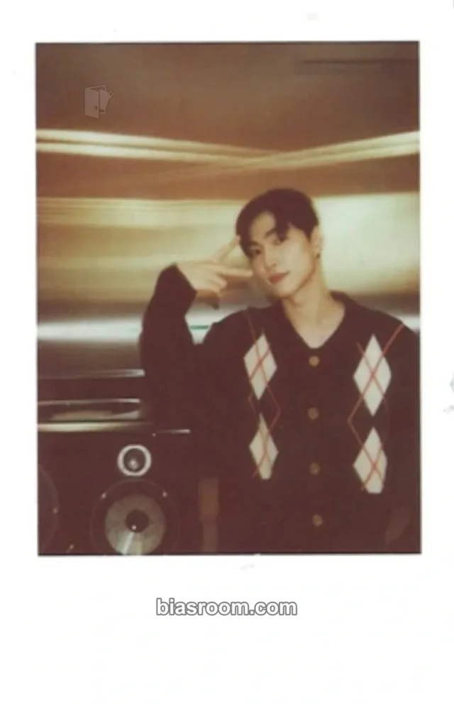 XngHan (ex. Seunghan) RIIZE  Get A Guitar K-pop photocard