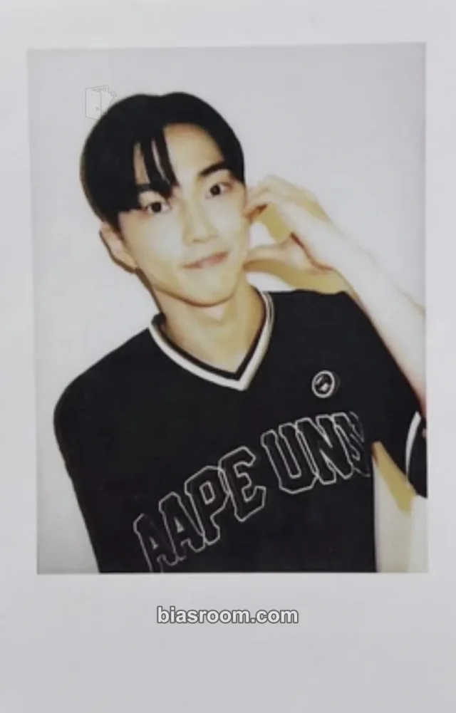 XngHan (ex. Seunghan) RIIZE  Get A Guitar K-pop photocard