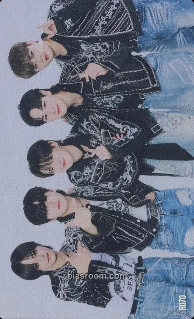 JO1 JO1DER SHOW 2024-2025 ’WHEREVER WE ARE’ K-pop photocard