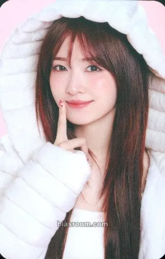 MiU MADEIN MADEIN FOREVER K-pop photocard