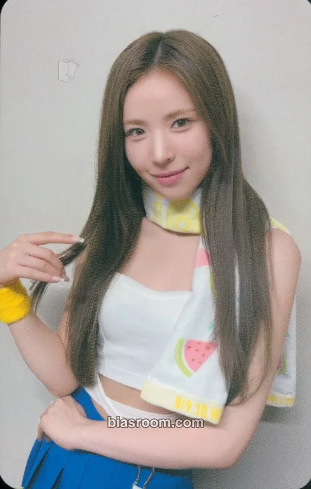 Maya NiziU NiziU Live with U 2023 “COCO! nut Fes.” -Stadium Special- in ZOZO Marine Stadium K-pop photocard