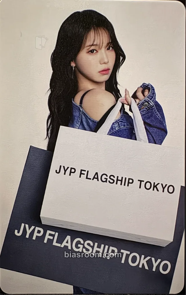 Ayaka NiziU JYP FLAGSHIP TOKYO K-pop photocard