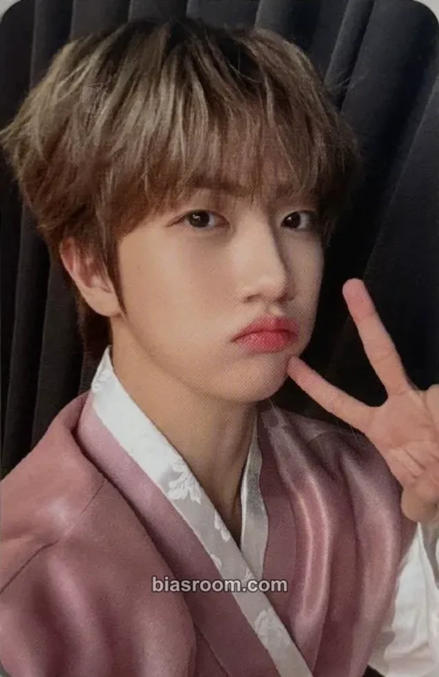 Wonjin CRAVITY FIND THE ORBIT K-pop photocard