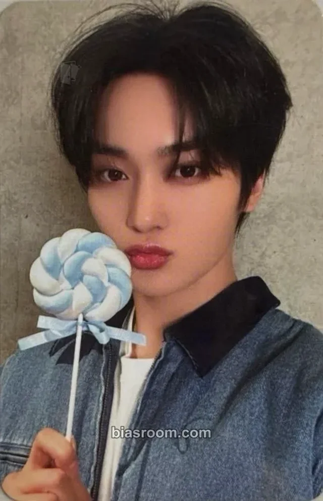 Taeyoung CRAVITY FIND THE ORBIT K-pop photocard