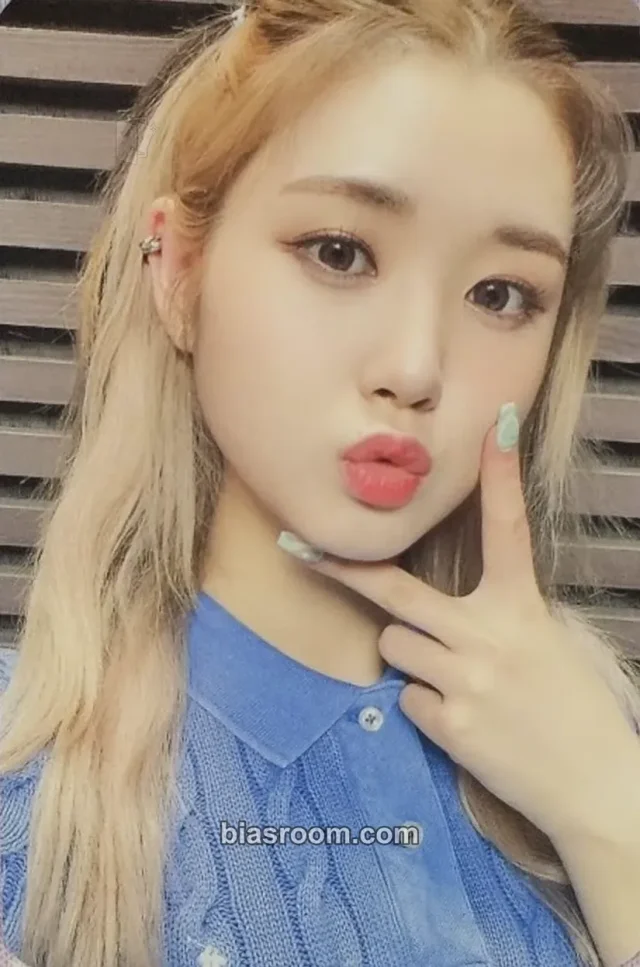 Mire TRI.BE Leviosa K-pop photocard