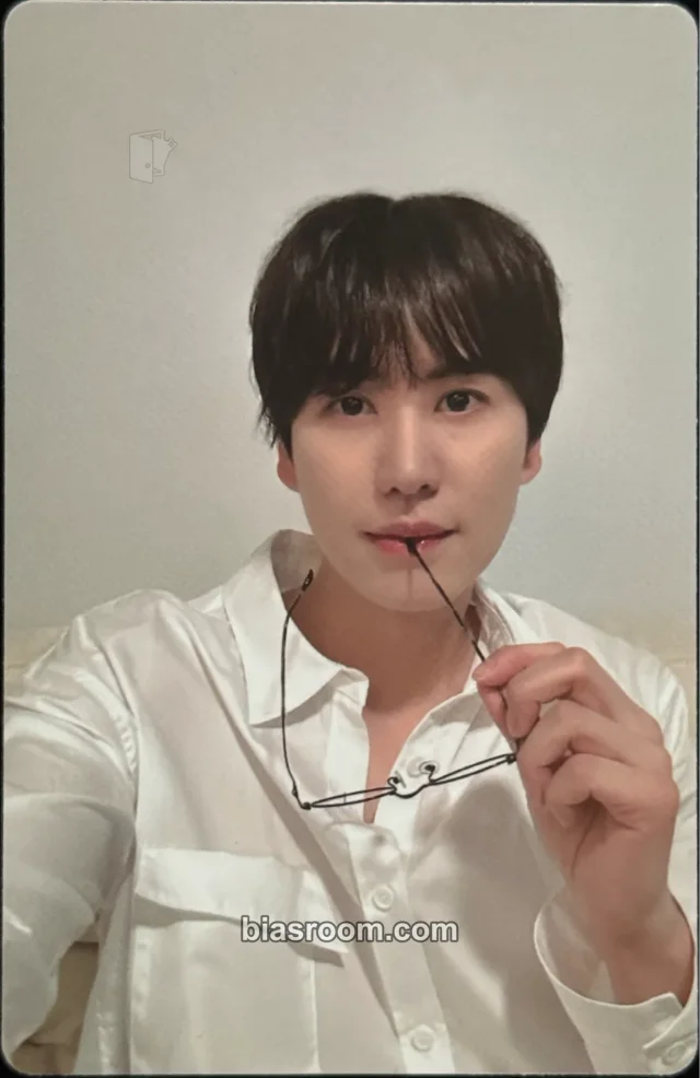 Kyuhyun SUPER JUNIOR KYUHYUN Membership Kit 1 K-pop photocard