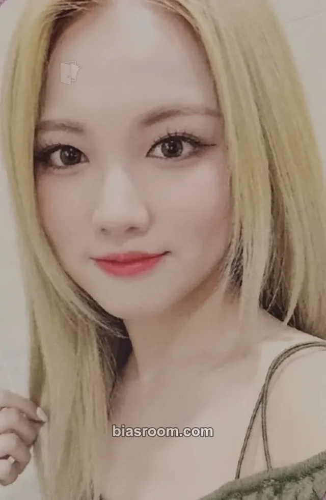Jia TRI.BE W.A.Y K-pop photocard