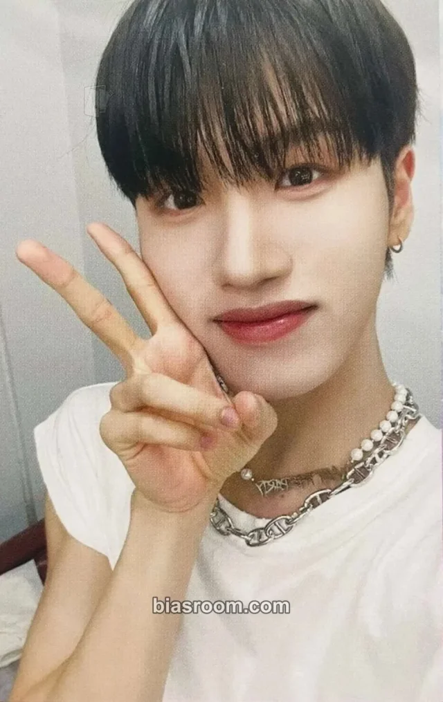 Huiwon n.SSign Everblue K-pop photocard