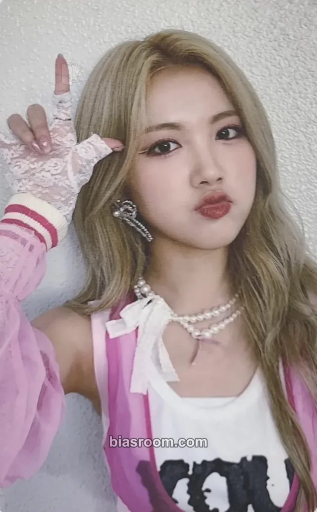 Jia TRI.BE W.A.Y K-pop photocard