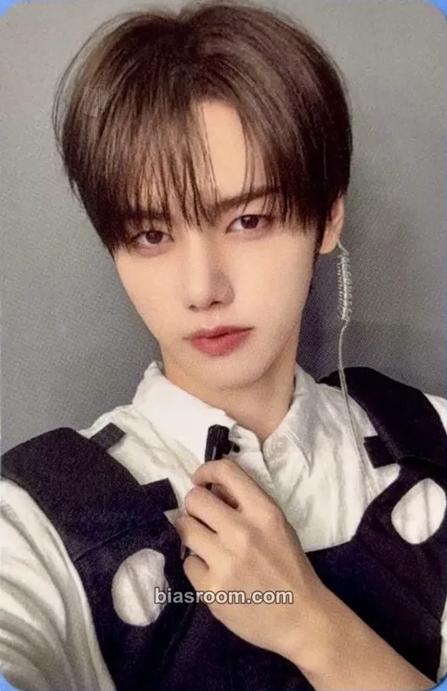 Minhee CRAVITY ReDeFINE K-pop photocard