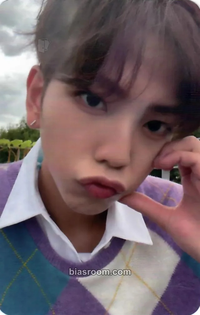 Anthonny TOZ Flare K-pop photocard