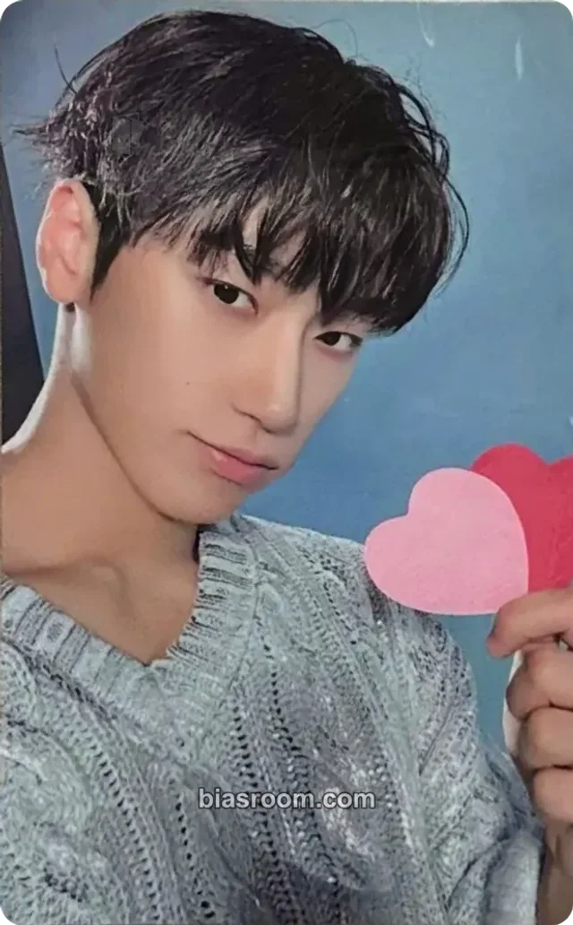 Photocard K-pop di San ATEEZ Blue Drift MD - 8th Anniversary